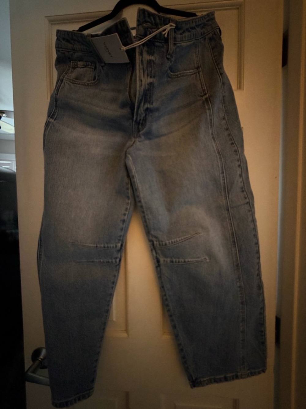 Vervet Cropped Barrel Leg Women's Jeans - Picture 7 of 7